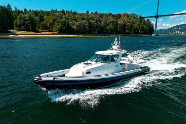Bay Sprinter Micro Yacht